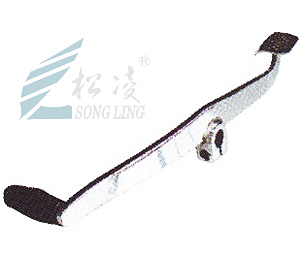 AX 033